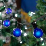 100 G40 Globe String Light Set with Blue Bulbs on Black Wire
