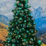 Coaxial *NEW* TrueTwinkle® Green 70 LED C6 Strawberry Mini Lights Commercial Grade on Green Wire